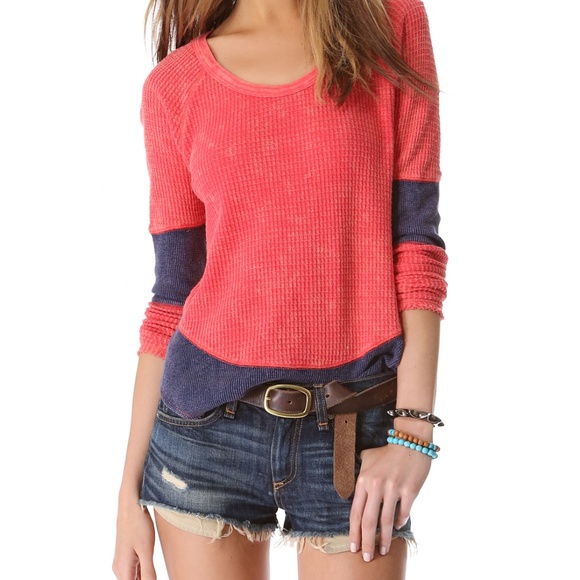Free People Tops - FREE PEOPLE Diamond Dozen Thermal Top XS